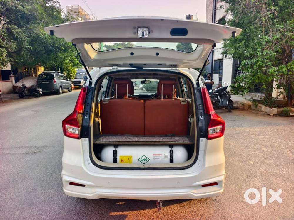 Maruti Suzuki Ertiga 2022-2023 Vxi Cng, 2022, Petrol