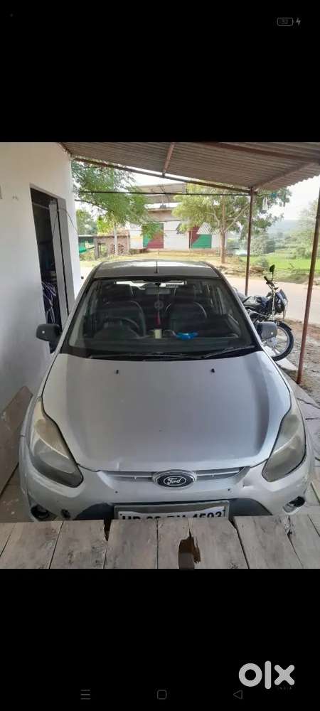 Ford Figo 2010 Petrol कार
