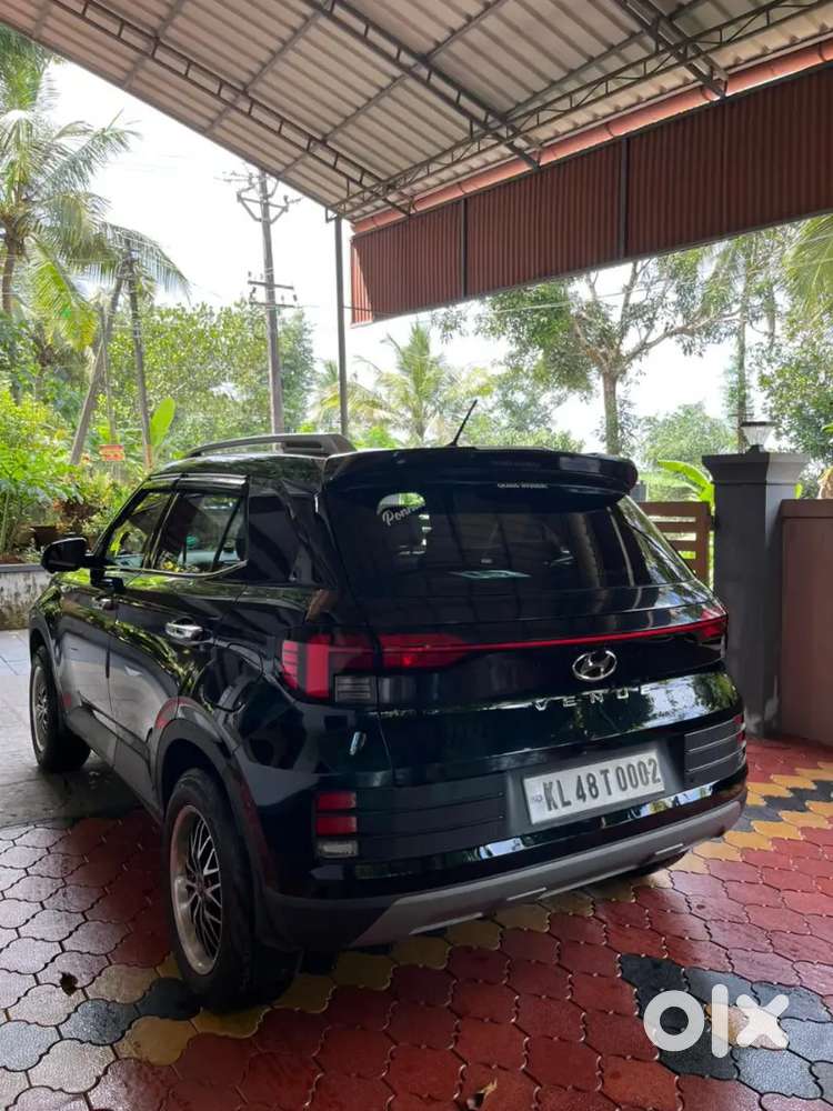 Hyundai Venue E Petrol 2023