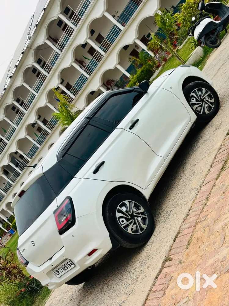 Maruti Suzuki Swift 1.2 2025