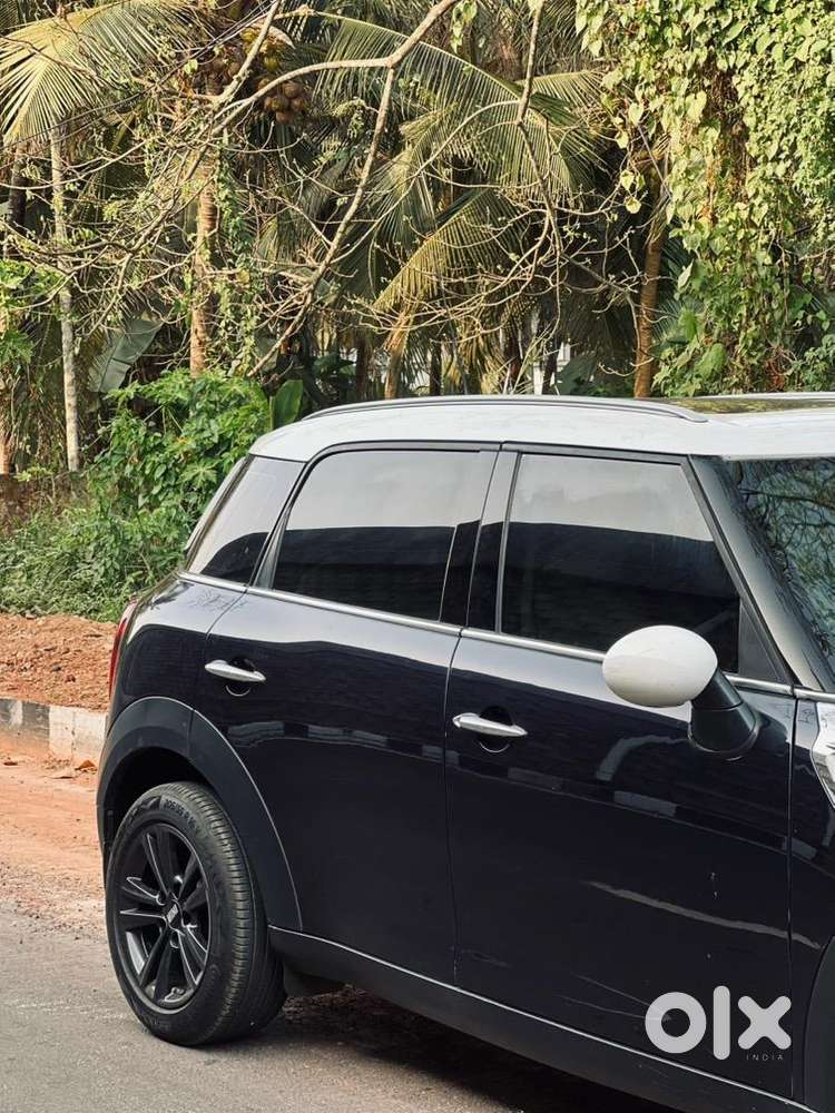 Mini Cooper Countryman  Neat And Clean 2 Liter Diesel