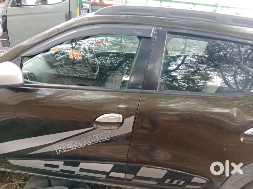 Renault Kwid 2017 Petrol Well Maintained