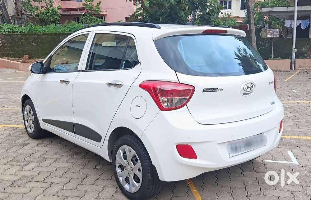 Hyundai Grand I10 Sportz 1.2 Kappa Vtvt, 2014, Petrol