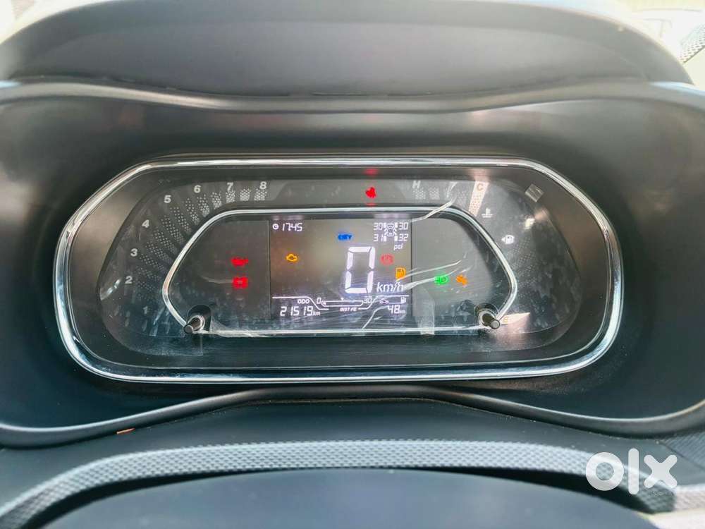 Tata Nexon 1.5 Revotorq Xz Plus Hs Dual Tone, 2022, Petrol