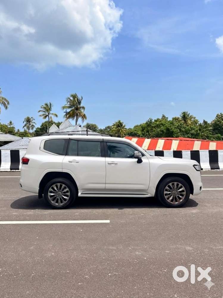 Toyota Land Cruiser 3.3 Zx Diesel, 2022, Diesel