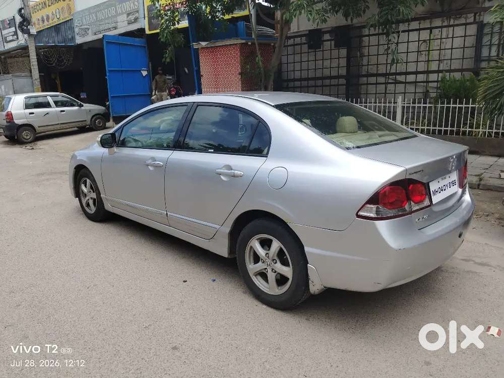 Honda Civic 1.8 V Automatic 2010