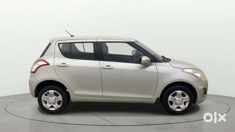 Maruti Suzuki Swift 1.2 Vxi (o), 2016, Petrol