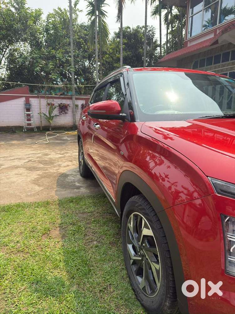 Hyundai 2020 Car Petrol 33300 Km Driven