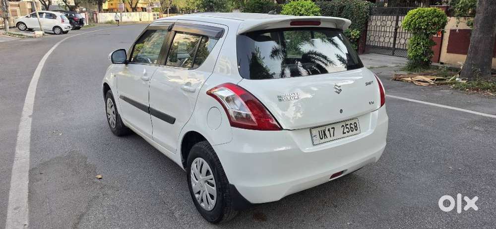 Maruti Suzuki Swift 1.2 Vxi (o), 2014, Petrol