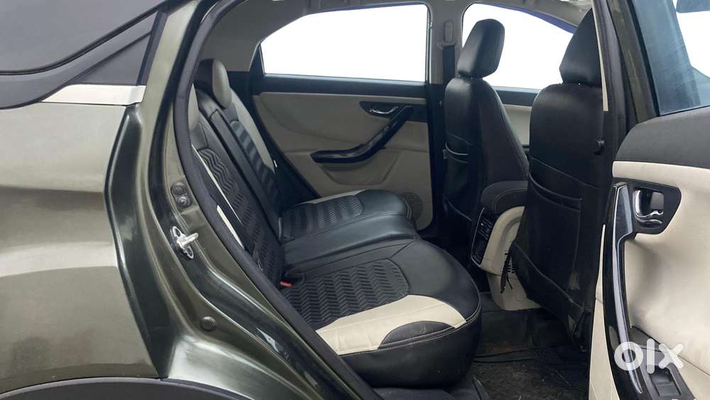 Tata Nexon 1.2 Revotron Xza Plus Premium, 2021, Petrol