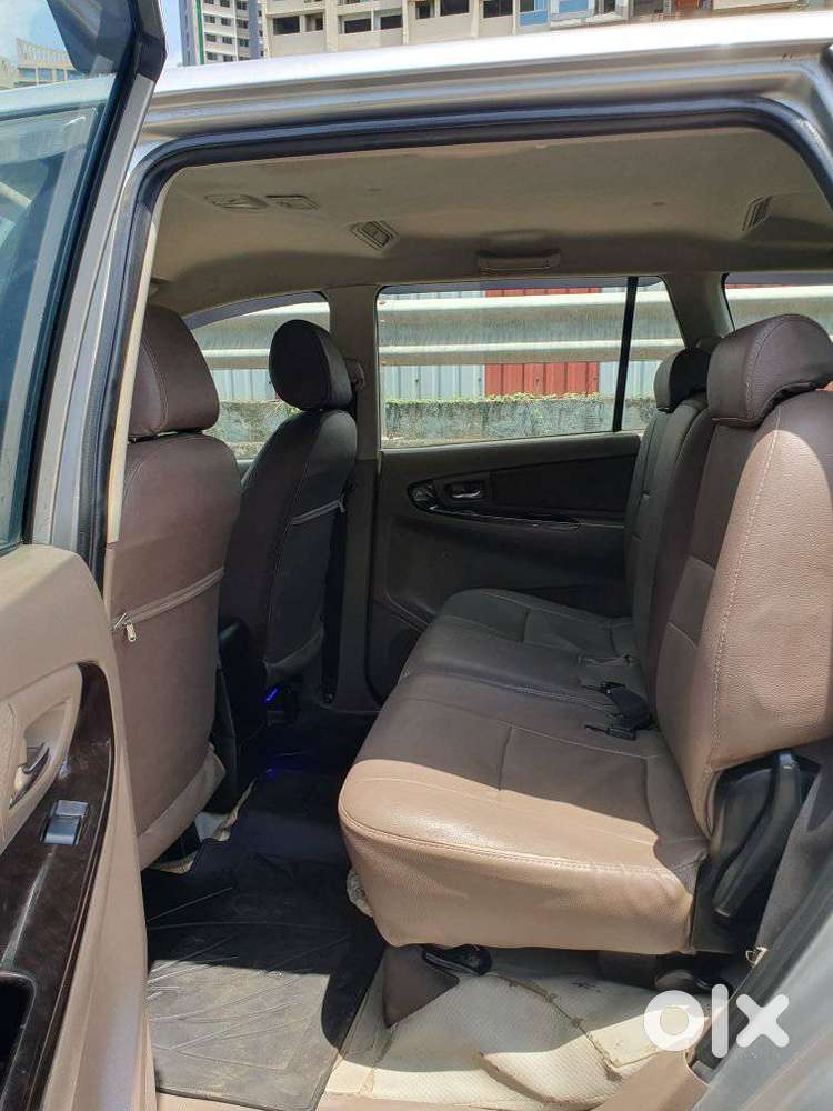 Toyota Innova 2.5 V 7 Str, 2015, Diesel