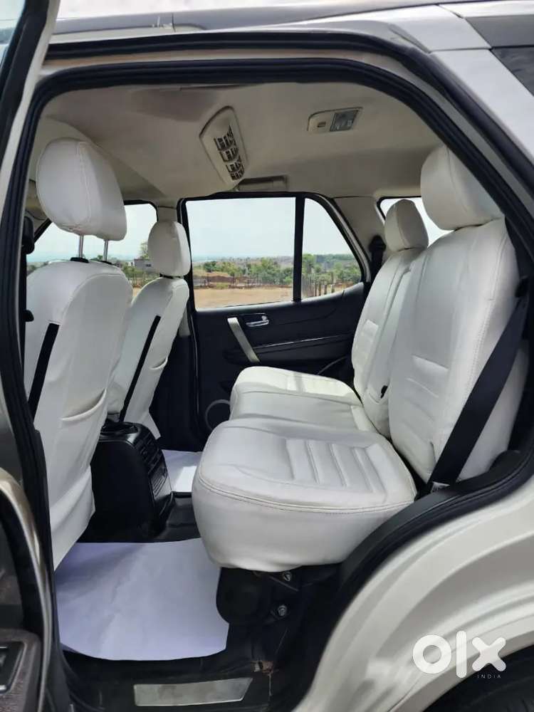 Tata Safari Storme 2019