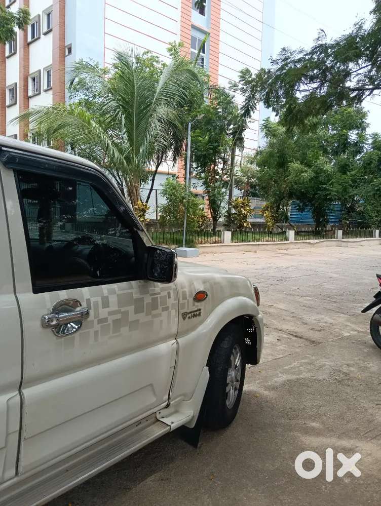 Mahindra Scorpio 2013 2nd Owner