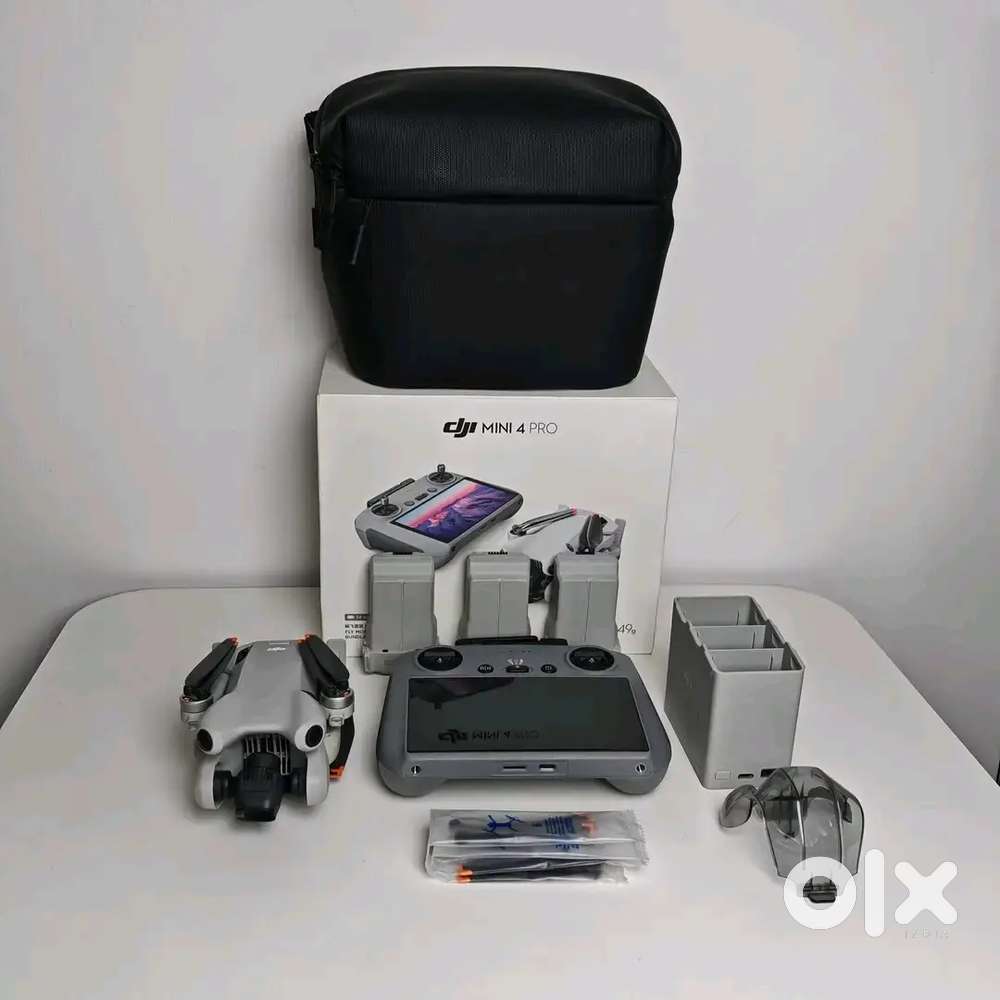 Drone camera DJI mini 4 pro fly more combo pack