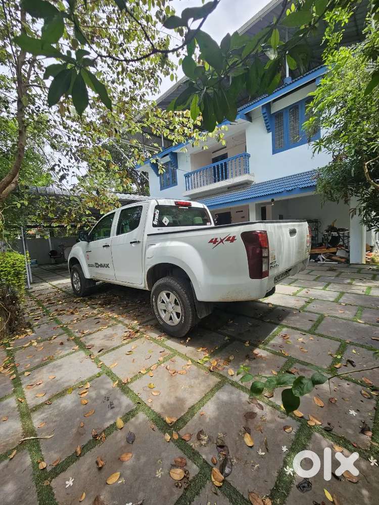 Isuzu D-max V-cross 2016 Diesel 148000 Km Driven