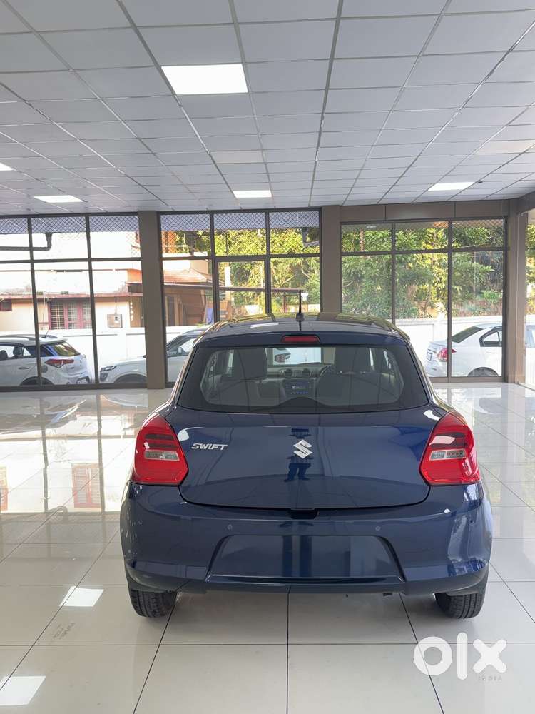 Maruti Suzuki Swift Amt Vxi, 2023, Petrol