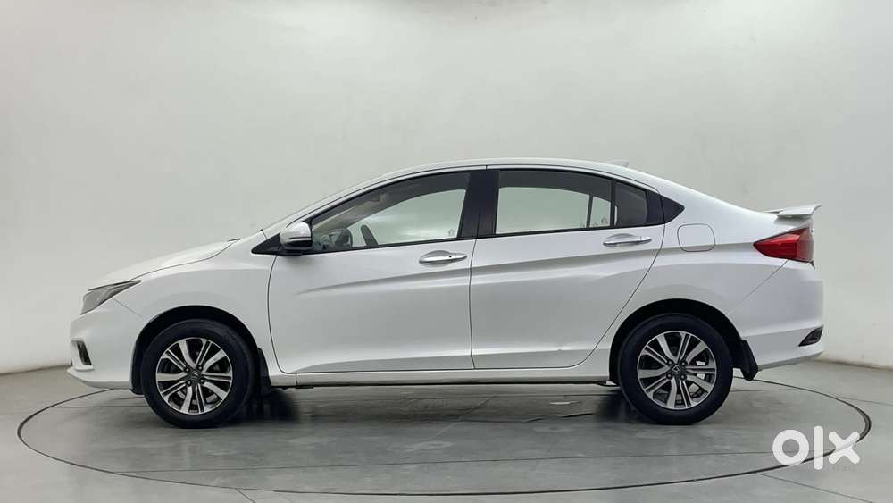 Honda City 1.5 V 4th Gen I-vtec Mt, 2022, Petrol