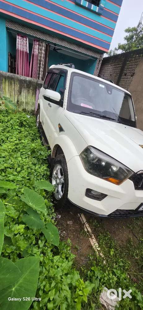 Mahindra Scorpio Diesel 2015