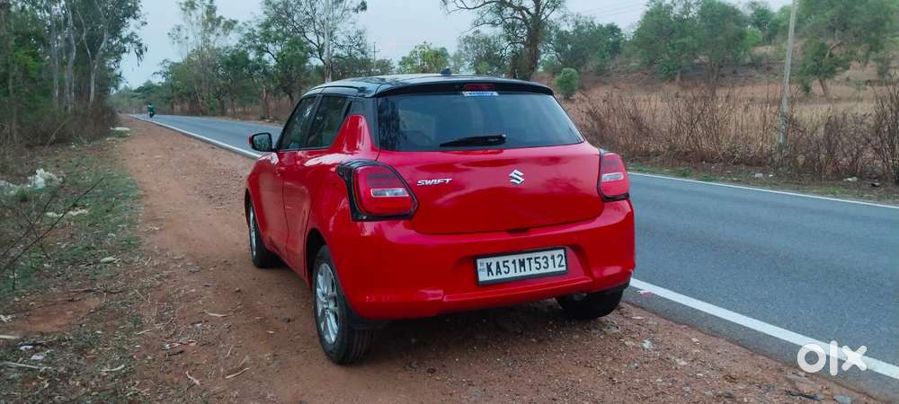 Maruti Suzuki Swift 1.3 Zxi, 2022, Petrol