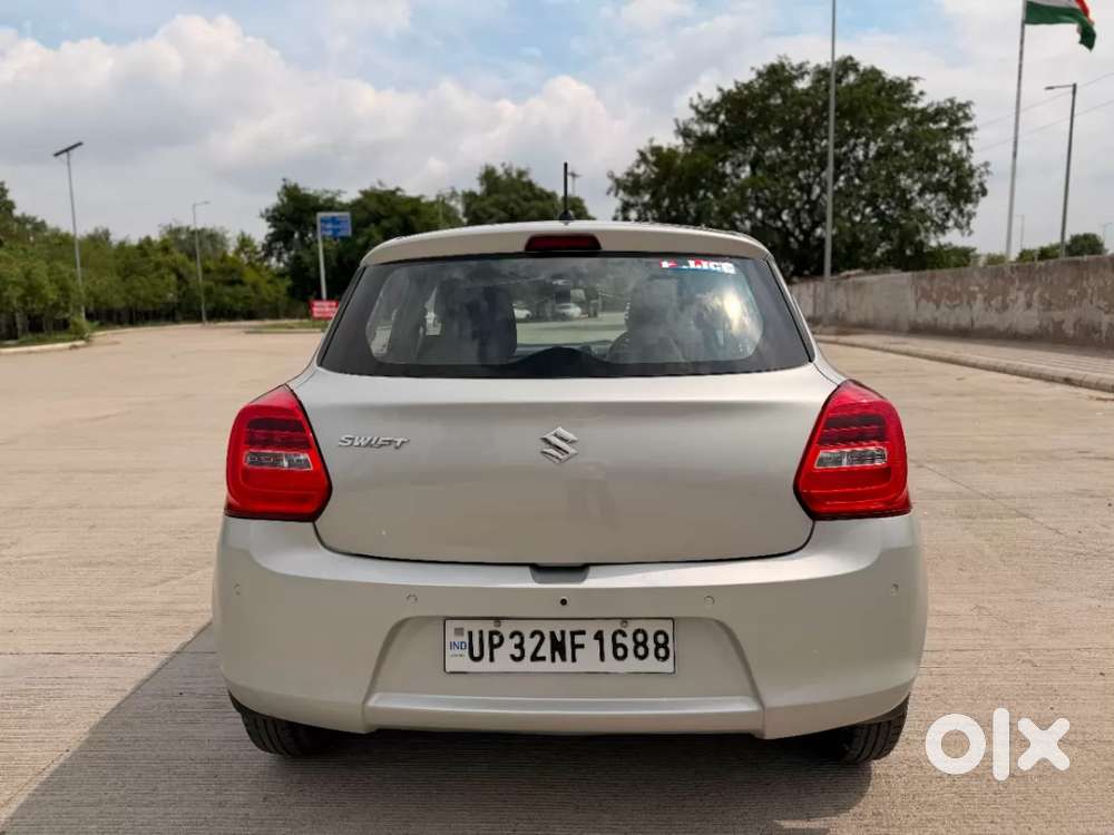 Maruti Suzuki Swift Vxi, 2022, Petrol