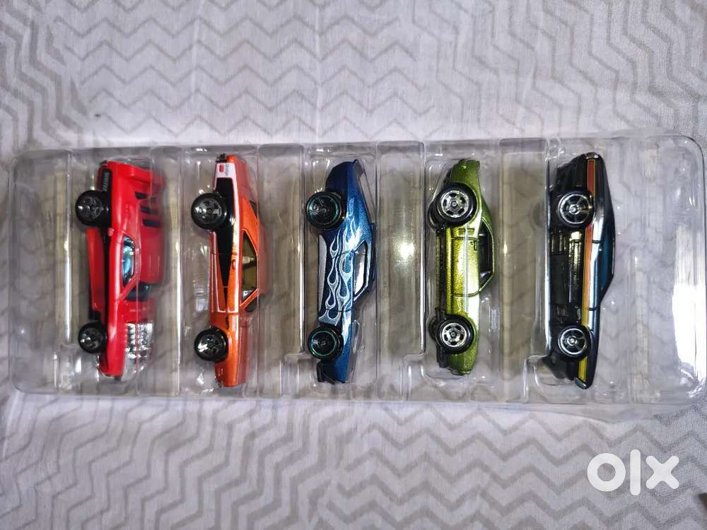 Hotweels 5 sets