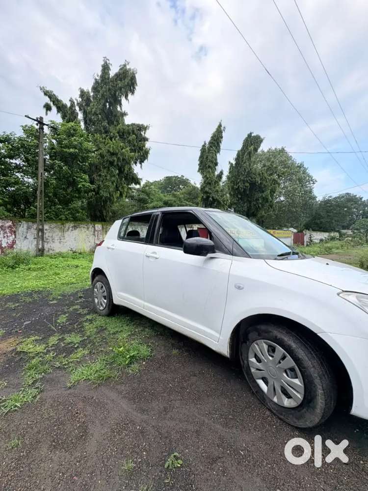 Maruti Suzuki Swift Diesel 2011 Variant