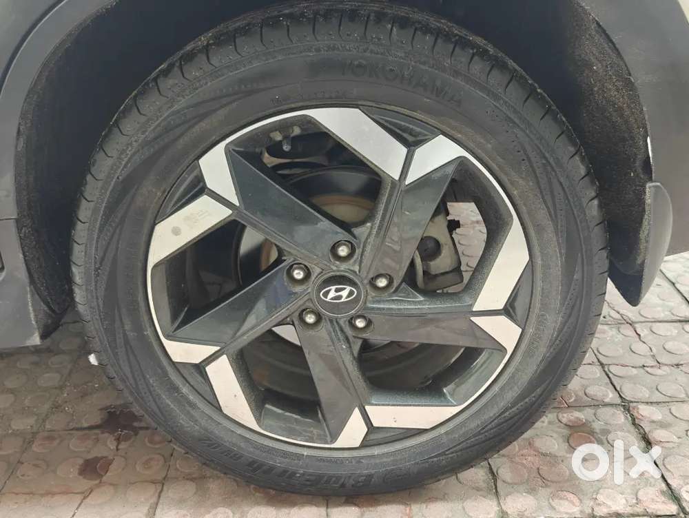 2021 Hyundai Alcazar Petrol Automatic 98500 Km