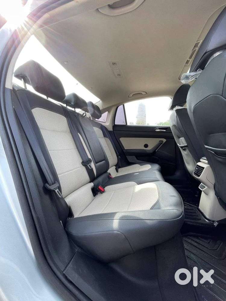 Skoda Slavia 1.5 Tsi Style At, 2023, Petrol