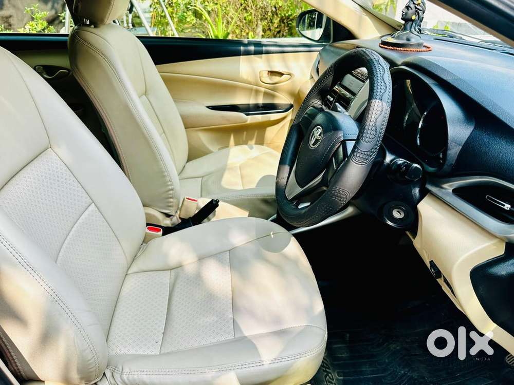 Toyota Yaris Hatchback 2021 Cng & Hybrids Well Maintained