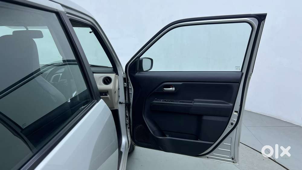 Maruti Suzuki Wagon R 1.2 Zxi Ags, 2022, Petrol