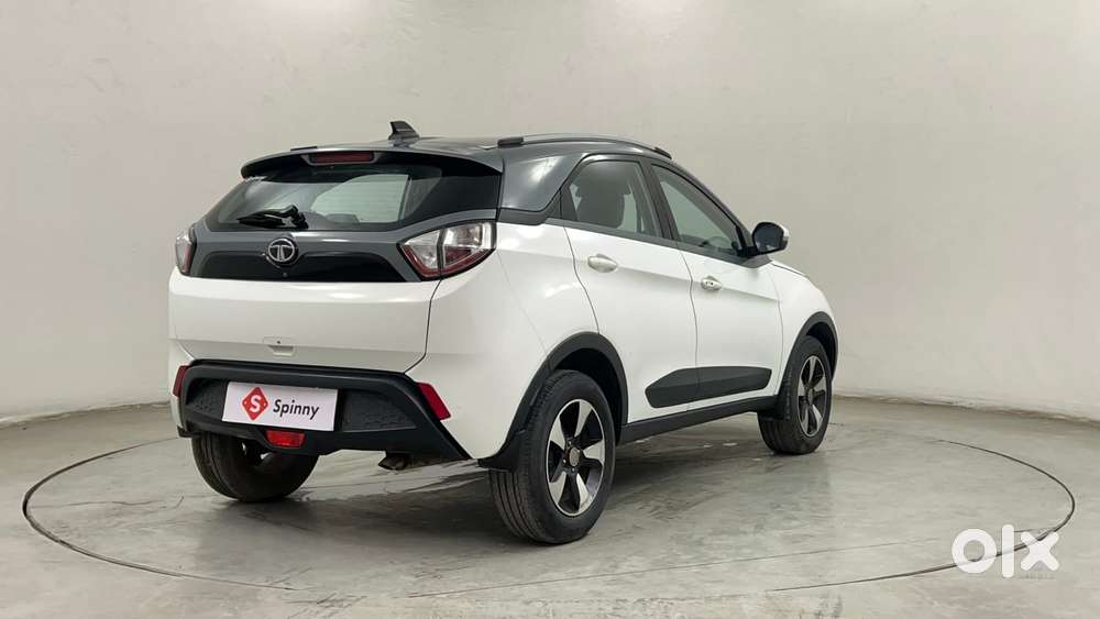 Tata Nexon 1.2 Revotron Xza Plus (o) Dual Tone, 2018, Diesel