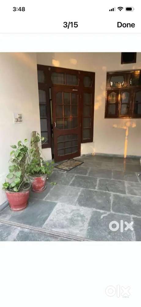 Only govt employees not for students( greater kailash colony)
