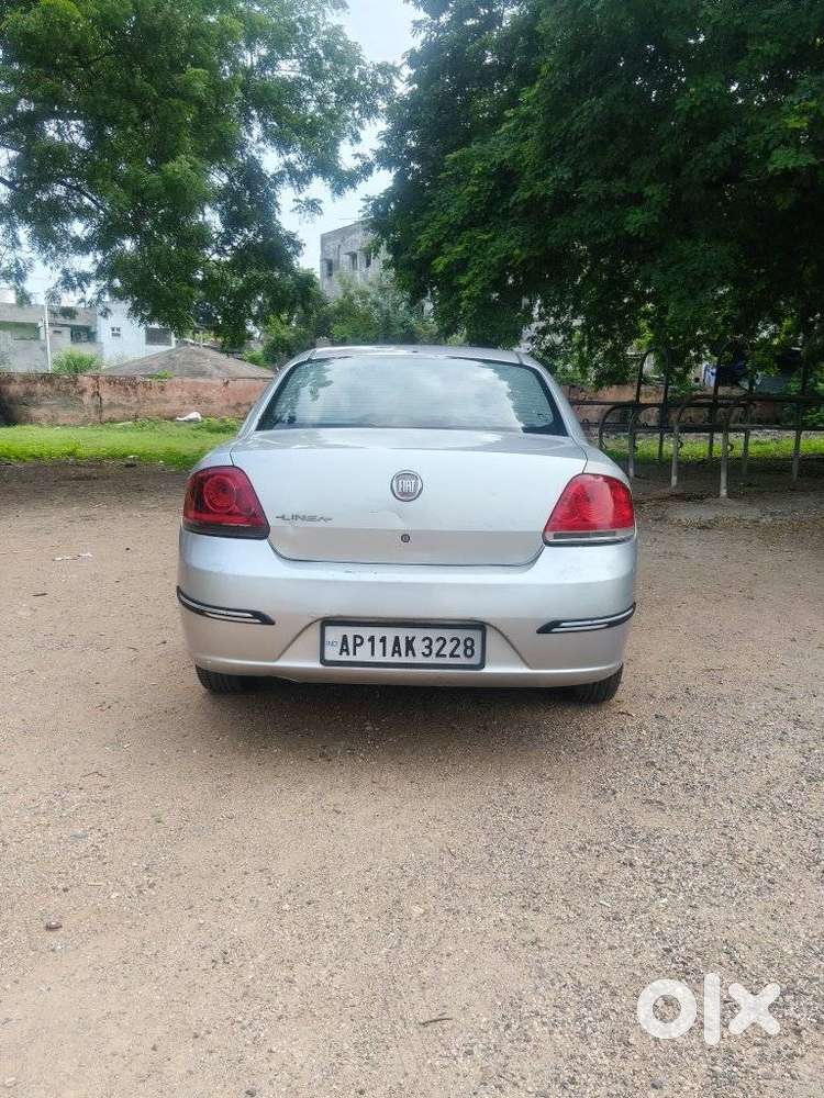 Fiat Linea 1.3 Multijet Active, 2011, Petrol