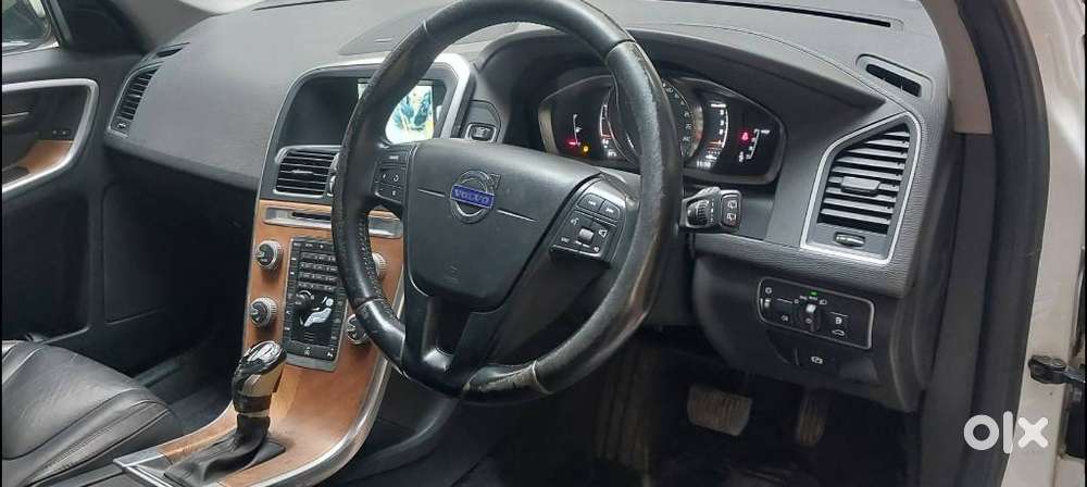 Volvo Xc60 Momentum D4, 2017, Diesel