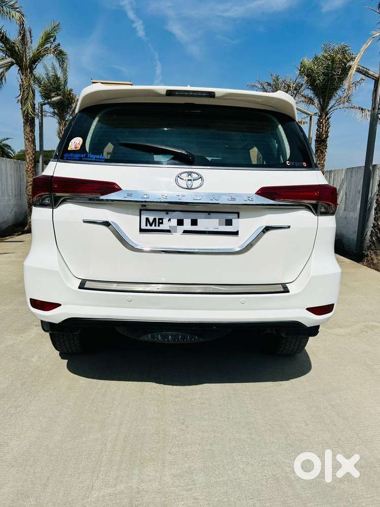Toyota Fortuner [2021-ongoing] 2.8 2wd Diesel Mt, 2020, Diesel