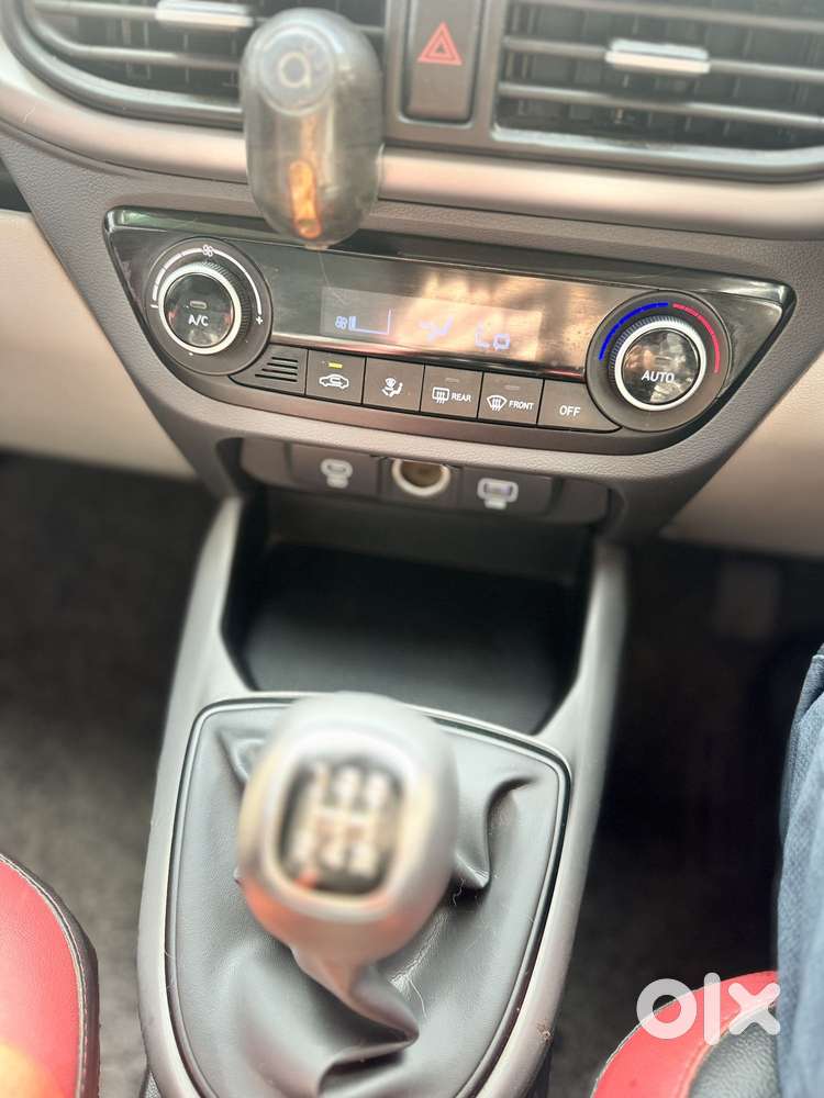 Hyundai I10 Sportz, 2023, Petrol