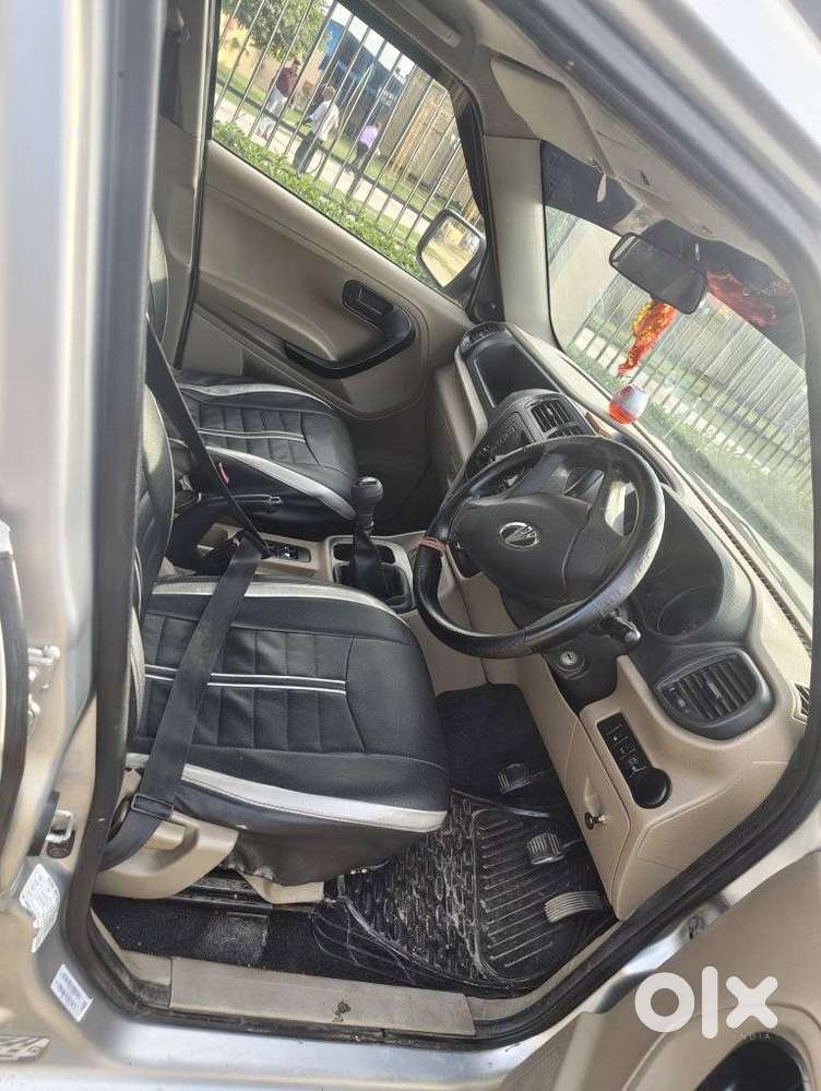 Mahindra Tuv 300 T6, 2017, Diesel