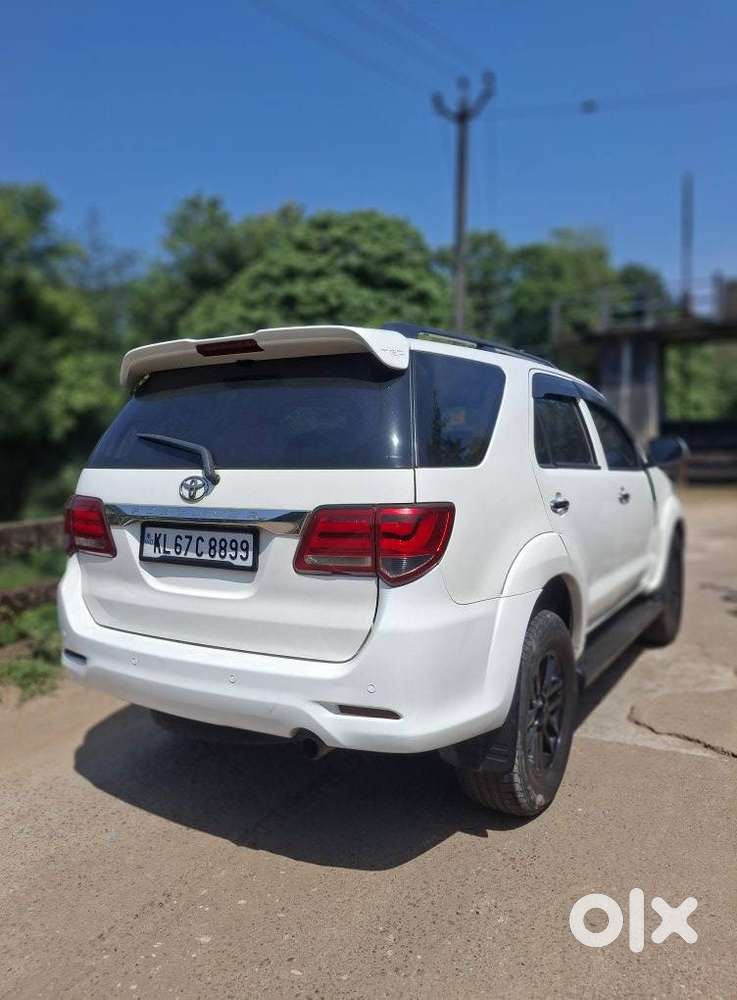 Toyota Fortuner 3.0 4x2 Mt, 2012, Diesel