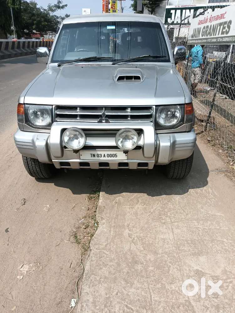Mitsubishi Pajero 2007 Diesel 350000 Km Driven