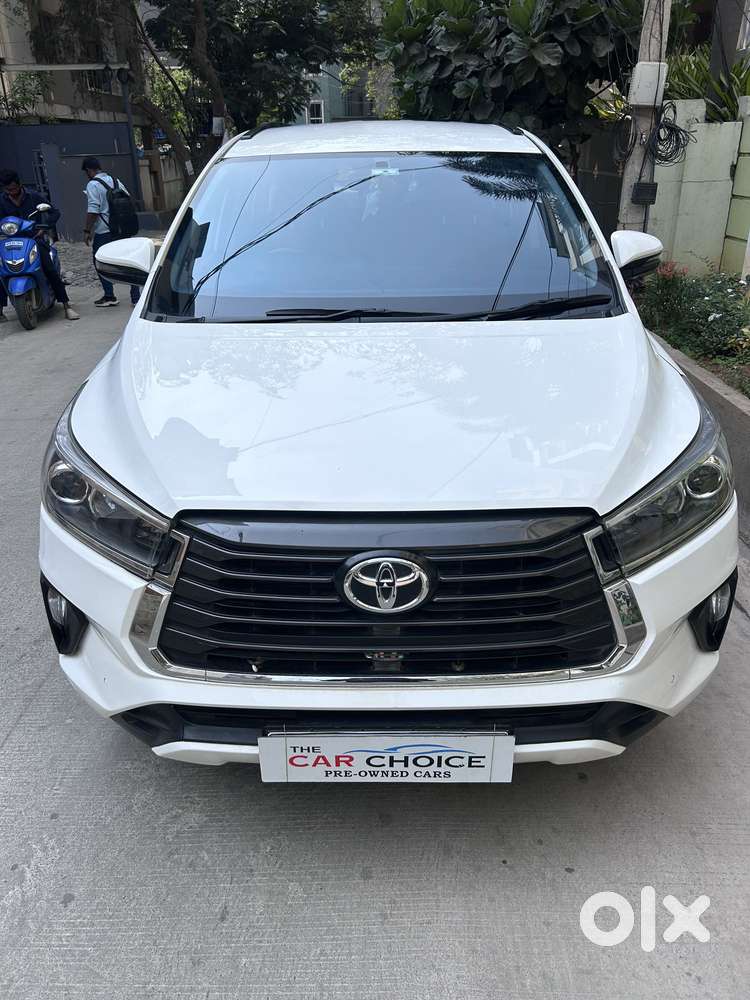 Toyota Innova Crysta 2.4 V 8 Str, 2022, Diesel