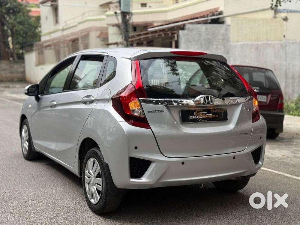 Honda Jazz 1.2 S I-vtec At, 2016, Petrol