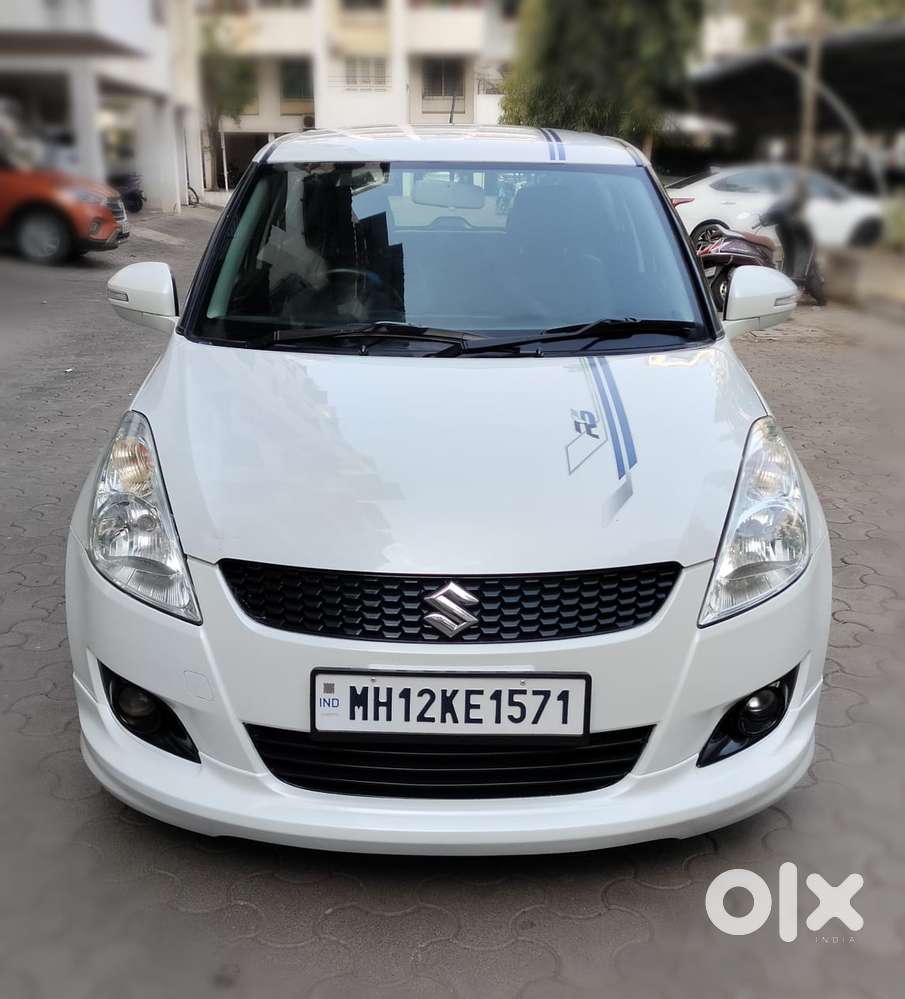 Maruti Suzuki Swift Vxi + Manual, 2013, Petrol