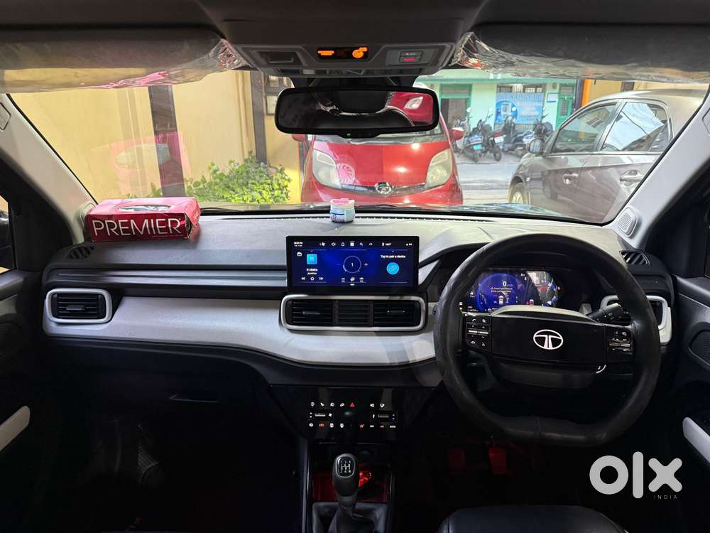 Tata Punch Accomplished Mt Sunroof, 2026, Petrol