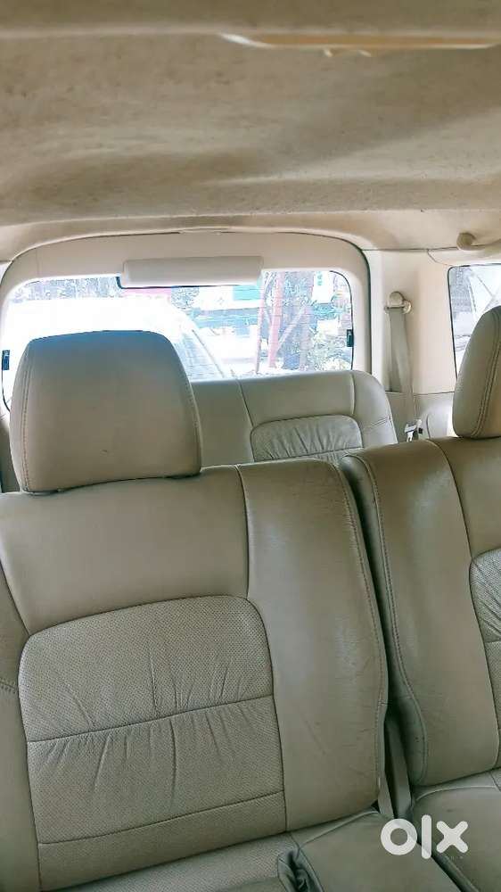 Ford Endeavour 2013 Diesel 95000 Km Driven