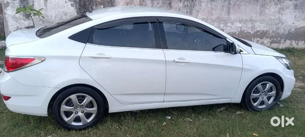 Hyundai Verna Crdi 2012 Manual Diesel