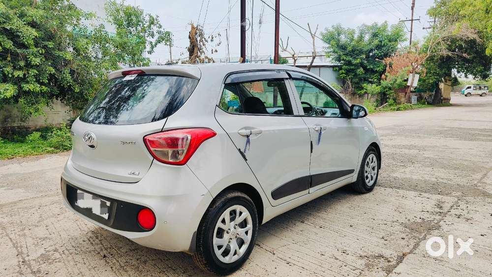 Hyundai Grand I10 2016-2017 Sportz, 2017, Petrol
