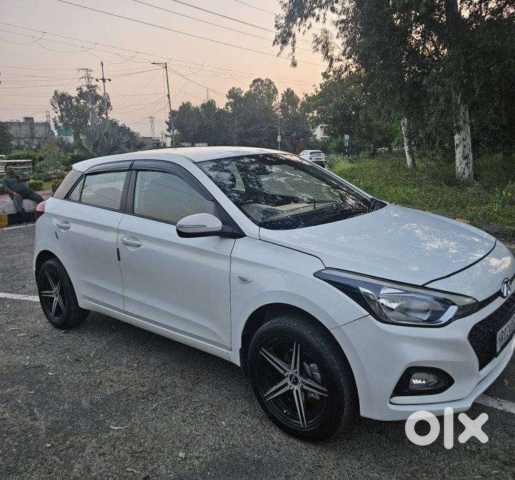 Hyundai Elite I20 Magna Executive 1.2, 2018, Petrol