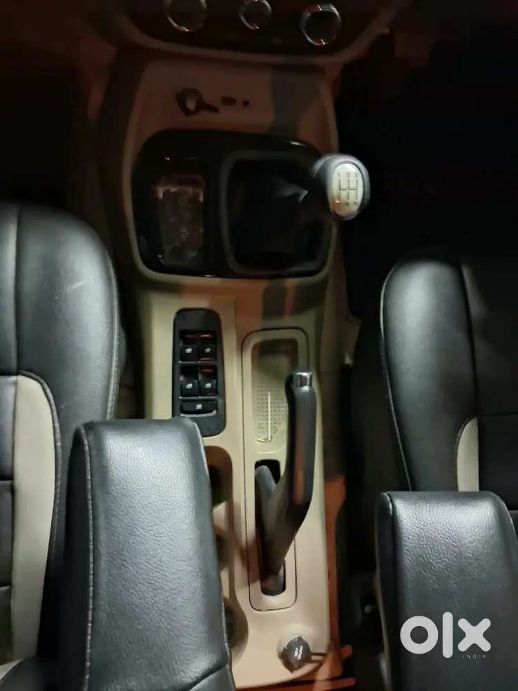Mahindra Tuv 300 2017 Manual Diesel