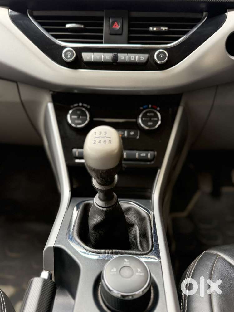 Tata Nexon 1.2 Revotron Xt Plus, 2019, Cng & Hybrids