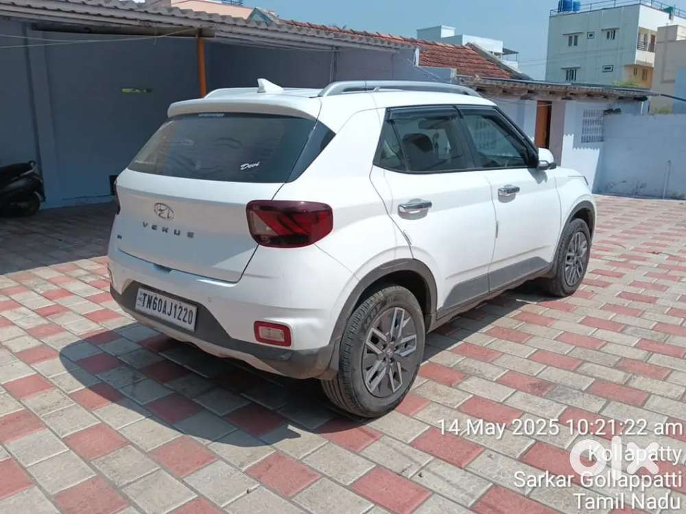 Hyundai Venue Diesel 2021